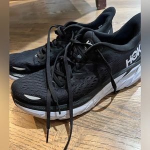 Hoka Clifton 8
